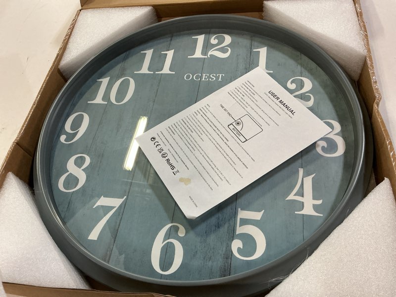 Condition photo showing Good Condition for umexus 18 inch large outdoor wall clock, waterproof indoor outdoor decorative clock with upgraded d365 silent quartz movement, battery operated for patio, garden, pool, farmhouse & living room blue 18inch