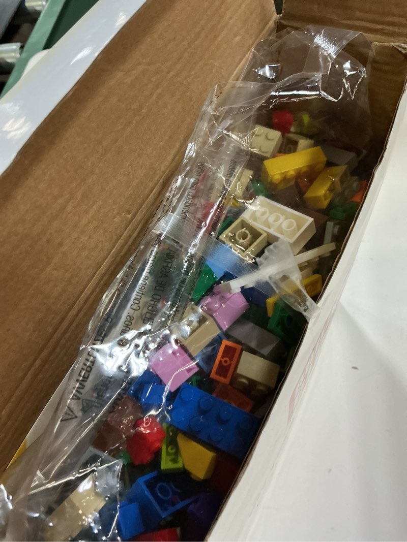 Condition photo showing New/Like New for lekebaby classic 1546 pieces building bricks with 46pcs wheel accessory kit basic brick set for kids creative play, compatible with all major brands, educational toy for boys girls 6 years old and up