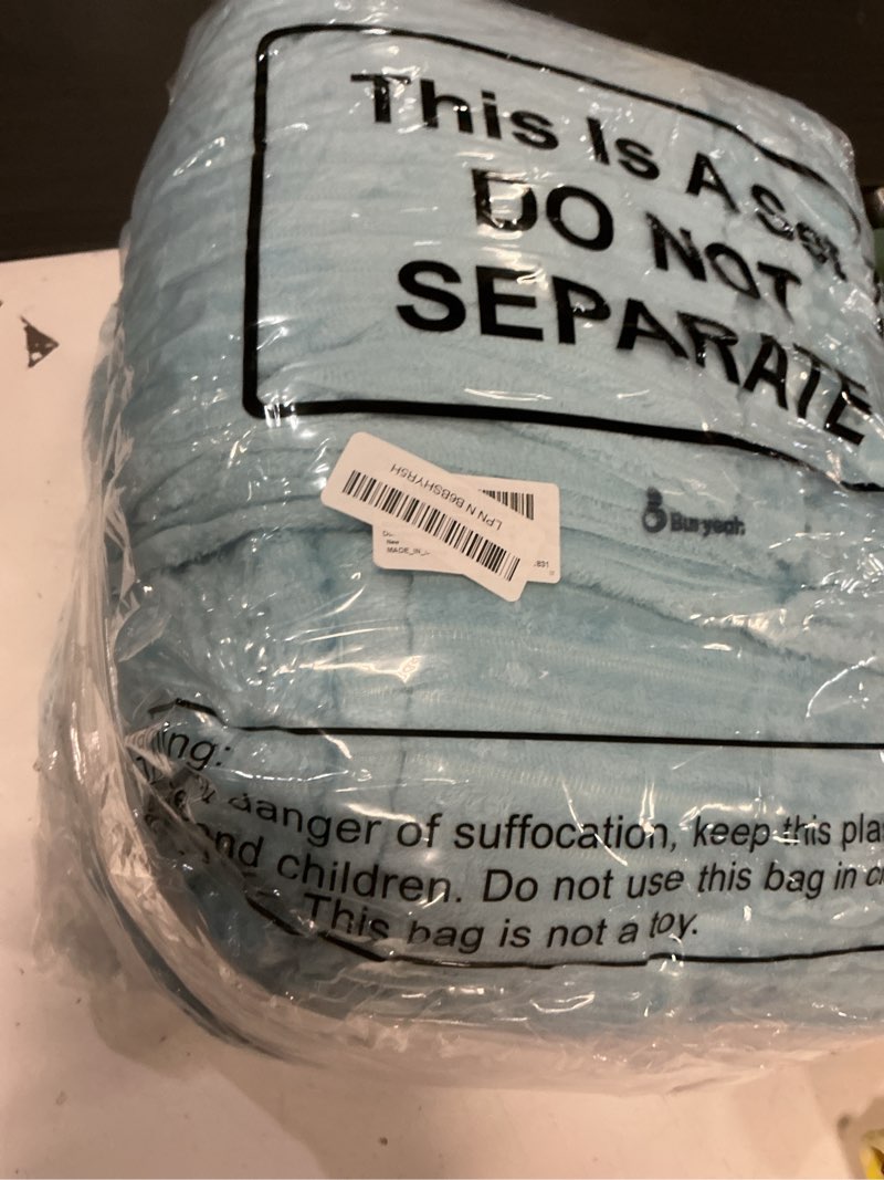 Condition photo showing Good Condition for Buryeah 12 Pcs Flannel Throw Blanket Bulk 50 x 60 in Sleepover Blanket Outdoor Wedding Throw Lightweight, Oeko-tex Standard 100 Certified for Sofa Homeless Gifts (Teal) 12 Teal