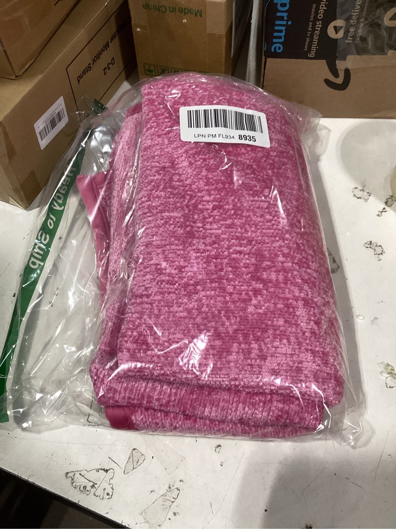 Condition photo showing New/Like New for futei hot pink chenille throw pillow covers 22x22 inch set of 2,soft cozy bound edge design cushion case,home decor for couch bed living room hot pink 22" x 22" (pack of 2)