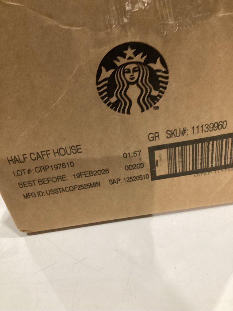 Condition photo showing New/Like New for 6/12 oz half caffbhouse starbucks 