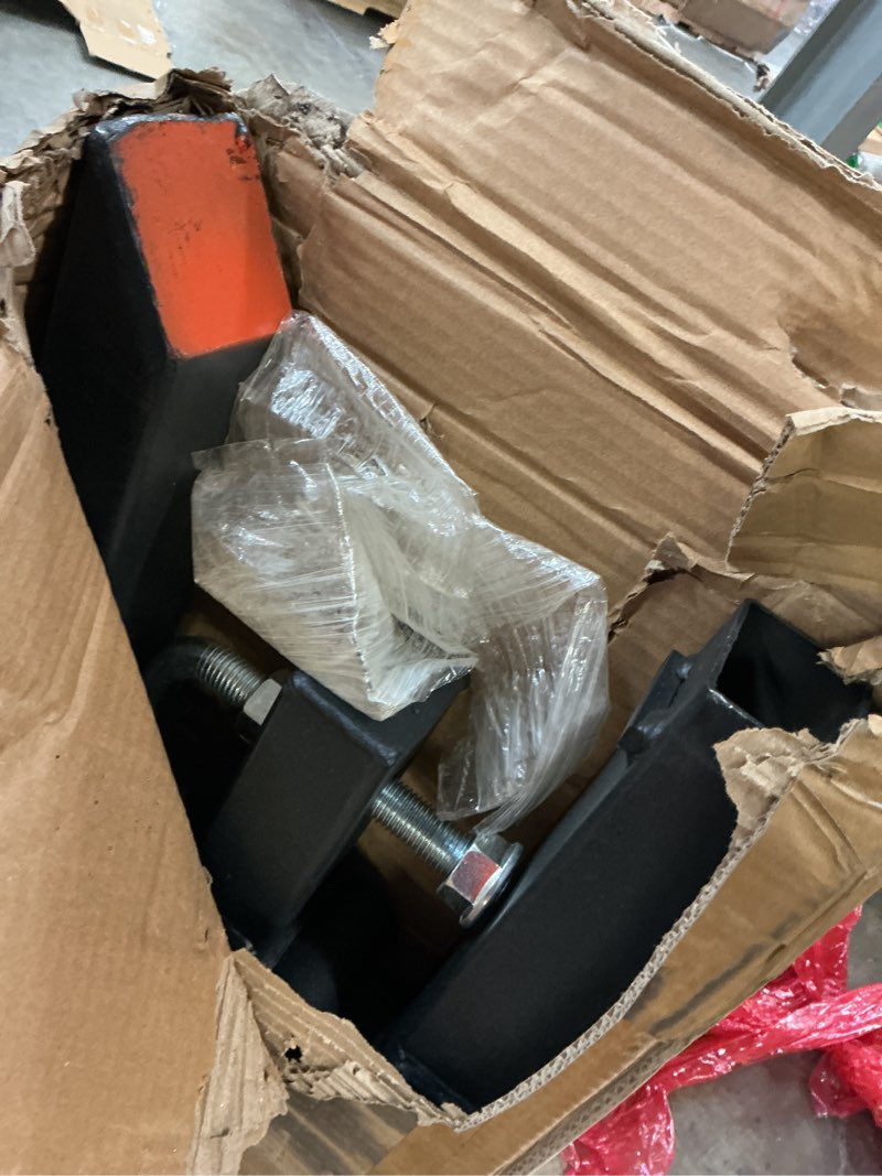 Condition photo showing New/Like New for GAOMON 60" 4000lbs Clamp on Pallet Forks Heavy Duty Tractor Forks with No Adjustable Stabilizer Bar Quick Attach Pallet Fork for Bucket Tractor Loader Skid Steer 60" without Bar