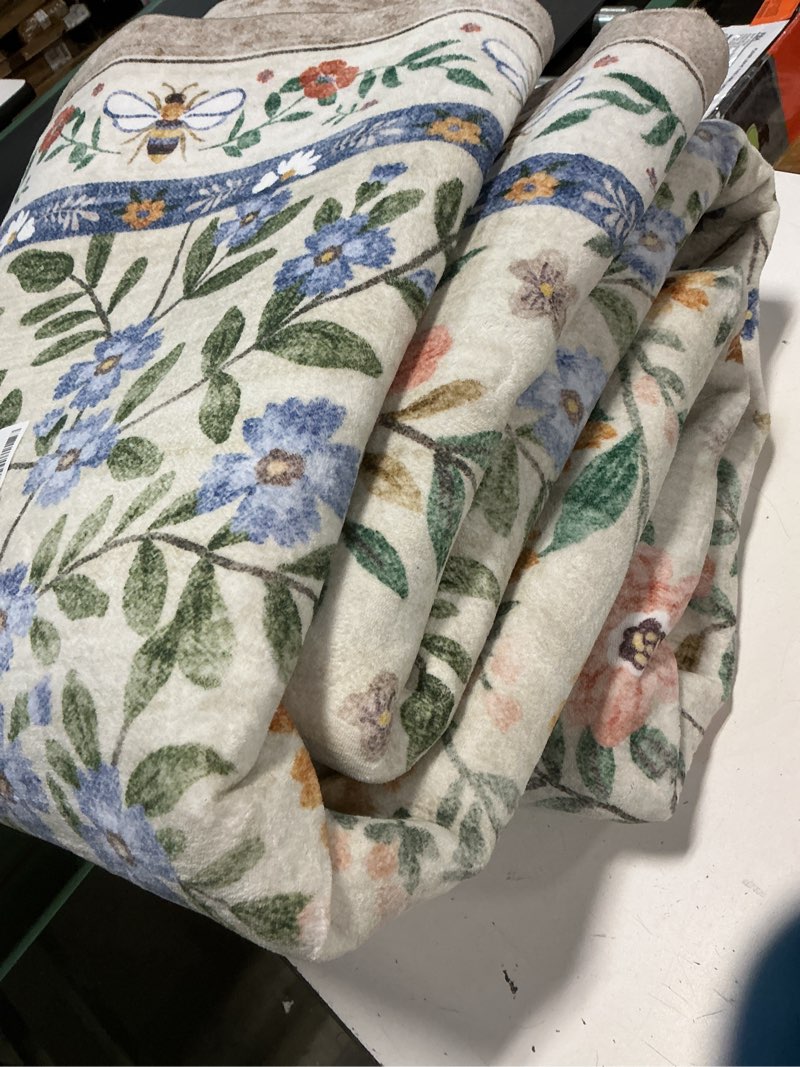Condition photo showing Good Condition for machine washable rugs for living room: 8x10 area rugs for bedroom vintage stain resistant non slip low pile lightweight soft carpet for kitchen dining room farmhouse kids room nursery playroom 8' x 10' (rectangular) floral-light green