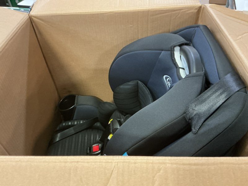 Condition photo showing Good Condition for graco triride 3-in-1 reclining car seat, clybourne - rear & forward facing car seat, highback booster, adjustable headrest clybourne 2.0