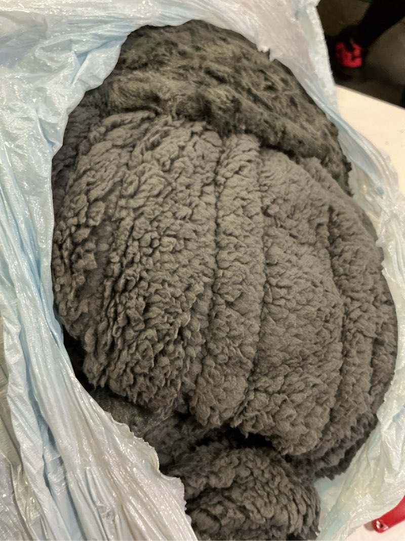 Condition photo showing As Is for WOOMER Heated Blanket King Size 100" x 90", Electric Blanket with Dual Controls, 0.5-12 Hours Timer & 10 Heating Levels, ETL Certified, Dark Grey Rose Patterns Faux Fur & Sherpa, Machine Washable Dark Grey King Size 100" × 90"