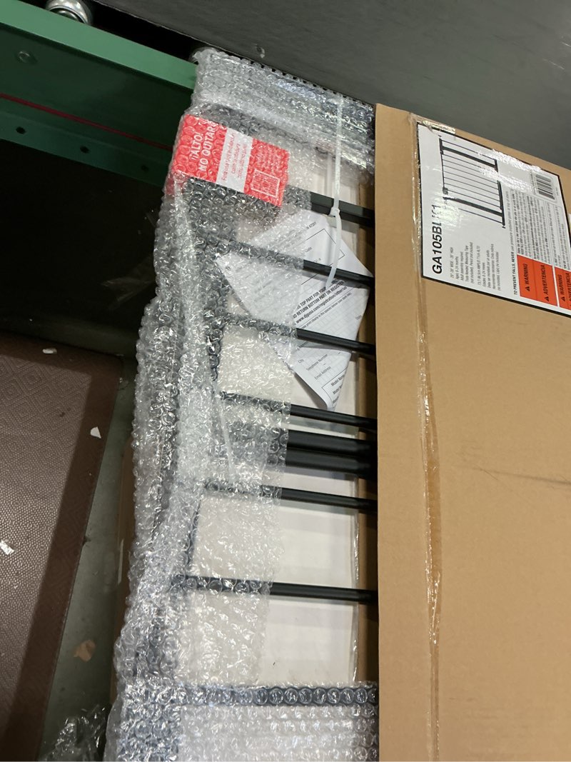 Condition photo showing Good Condition for Safety 1st Easy Install 28'' Walk Thru Gate, Fits Between 29'' and 38'', Black, 1-Pack,(GA105CBLK) 1-Pack 29" to 38" Wide x 28" Tall Black