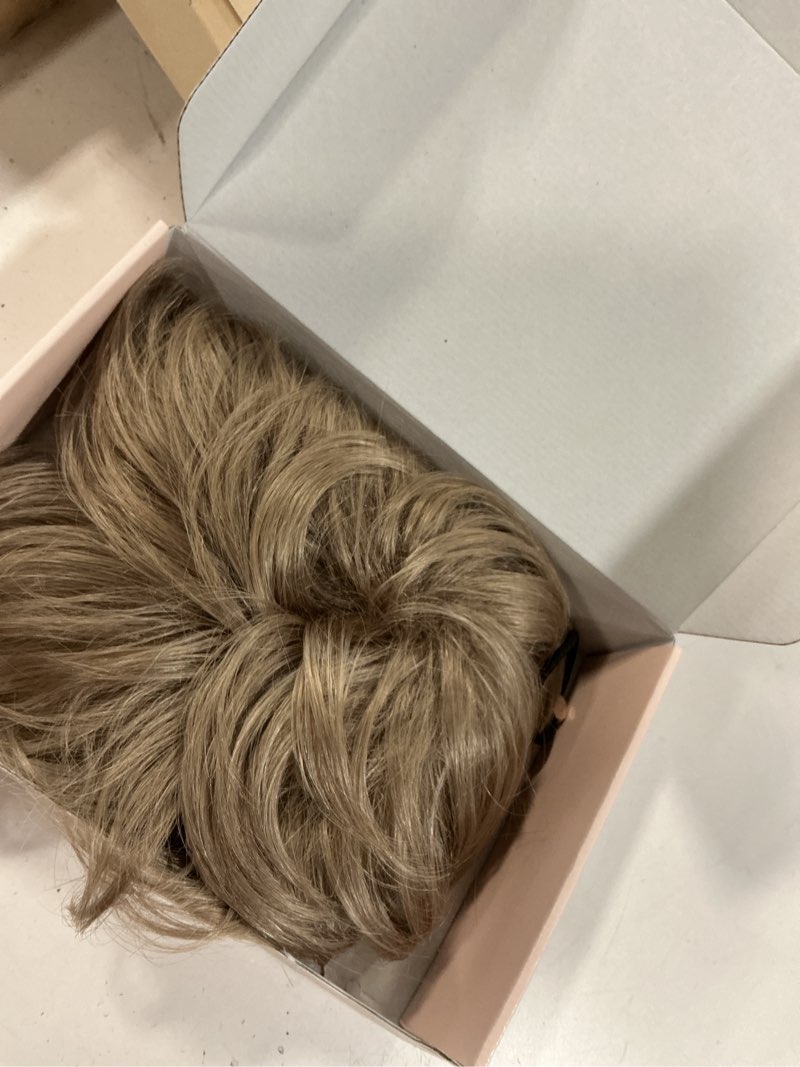 Condition photo showing Good Condition for REECHO Hair Topper for Women - 100% Japanese Revolutionary Fiber Short Wiglet Topper Hairpiece for Women with Hair Loss Thinning Lightweight Large Base for Full Coverage - Honey Blonde