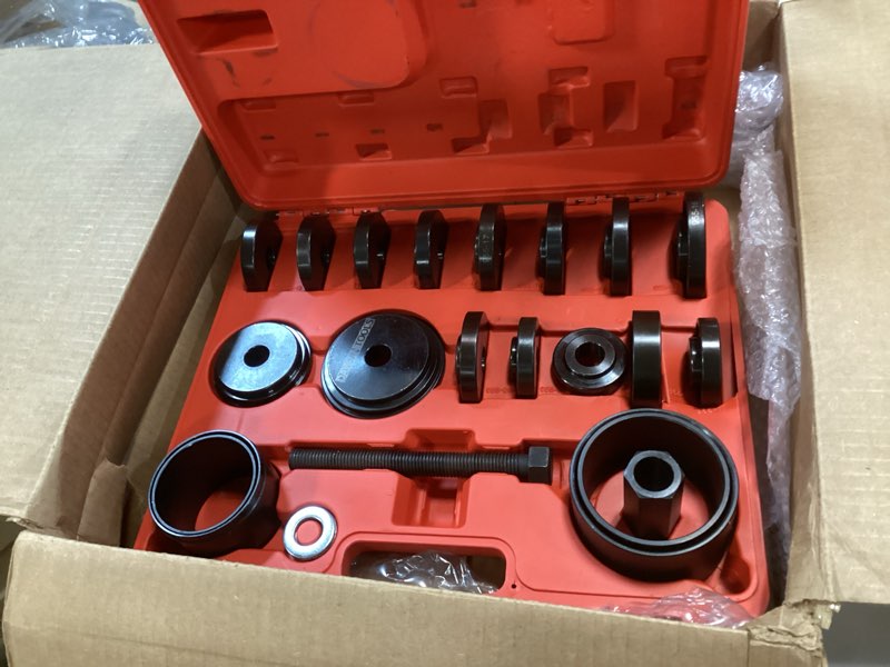 Condition photo showing Good Condition for 23 Pieces of dismountable disassembler, Front Wheel Bearing disassembly. Car auto Repair