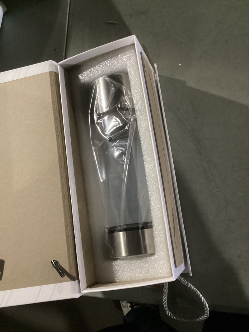 Condition photo showing New/Like New for 2026 New Hydrogen Water Bottle, Hydrogen Water Generator with Advanced SPE PEM Technology, Portable Rechargeable aquahealth Hydrogen Water for Office, Daily Drinking and Gifts