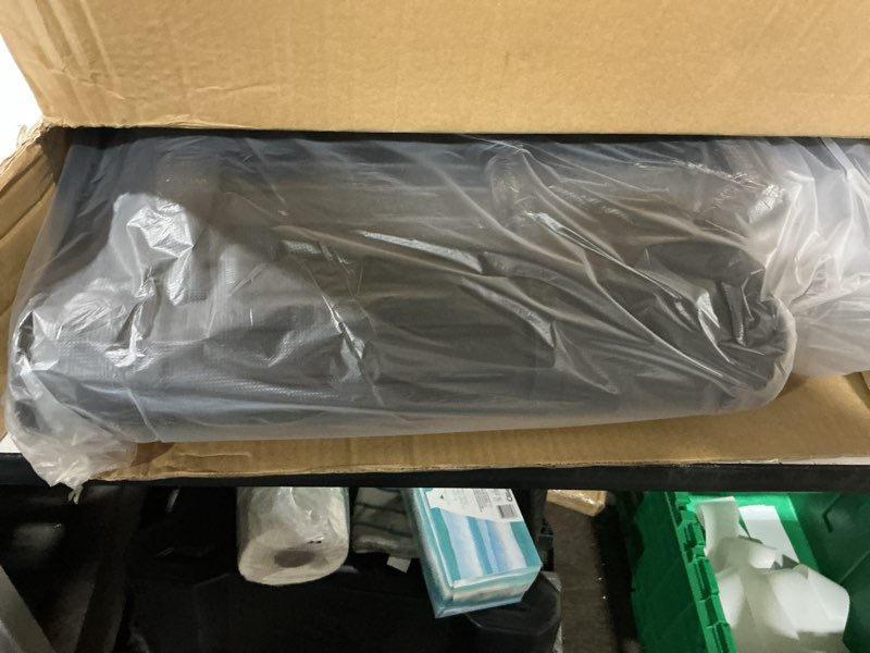 Condition photo showing Good Condition for Floor mats Fit for 2020-2024 Cadillac XT6 (7 Seats): Custom Fit All Weather TPE Heavy Duty Car Floor Liners XT6 Accessories 2) XT6 2020-2024 Floor Mats 7 Seats