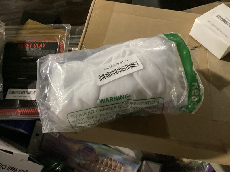 Condition photo showing New/Like New for Bulinlulu Diabetic Socks for Women Men Size 7-9 9-11, 6 Pairs Bamboo Viscose Non Binding Diabetic Ankle Low Cut Socks Large Purple/Green/Orange Red/Pale Purple/Black/White