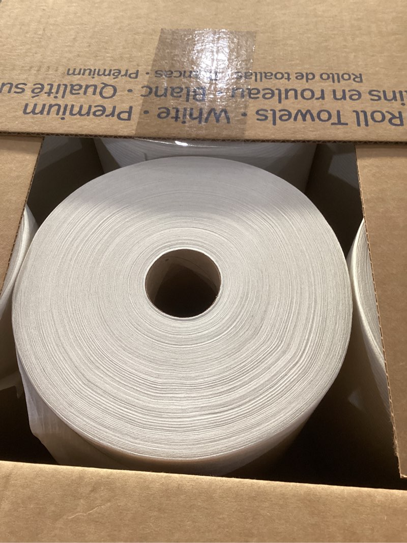 Condition photo showing New/Like New for Scott Essential Plus Hard Roll Towels 8  x 600 ft  1.75  Core dia  White  6 Rolls/CT