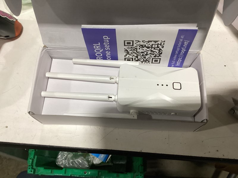 Condition photo showing New/Like New for roqrl wifi extender 2026 ac1200 dual band 5ghz/2.4ghz signal booster up to 15,999 sq.ft, 3-in-1 wireless repeater router amplifier for home with ethernet port