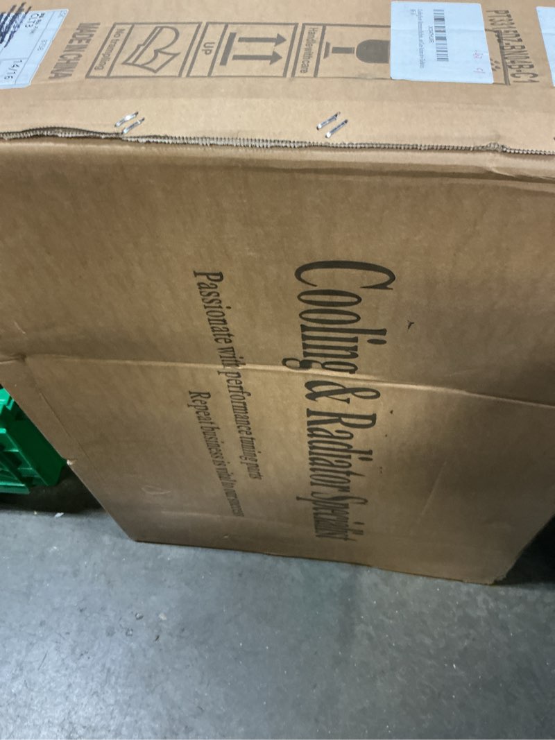 Condition photo showing New/Like New for coolingsnow aluminum radiator for 2007-2018 jeep wrangler jk 3.6l 3.8l v6 gas mt radiators 1 row cor