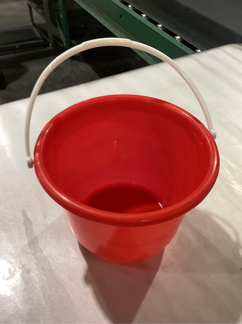 Condition photo showing New/Like New for PRETYZOOM Plastic Water Bucket with Handle 1.3 Gallon Portable Household Bucket for Gardening Cleani
