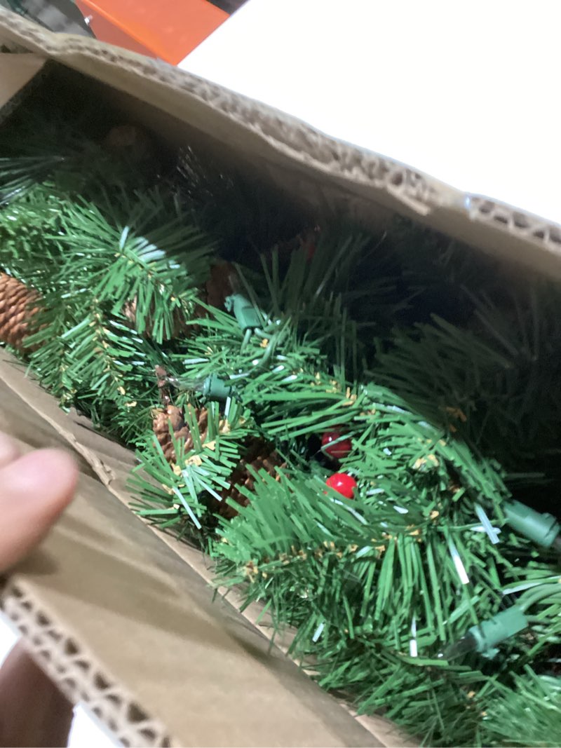 National Tree Company 9 ft Pre-Lit Crestwood Spruce Artificial Christmas Garland, Christmas Decorati