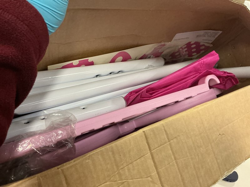 Condition photo showing Good Condition for Delta Children Minnie Mouse 3D Toddler Bed, Pink Minnie Mouse Bed