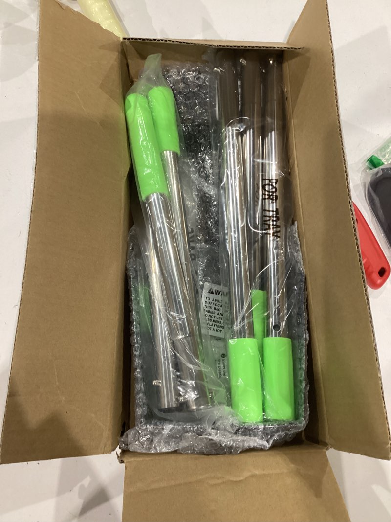 Condition photo showing Good Condition for TOOGE Pooper Scooper, Dog Pooper Scooper Long Handle Stainless Metal Tray and Rake for Medium Small Dogs Heavy Duty Pet Supplies to Use for Grass, Dirt or Gravel 1. Rake + Tray