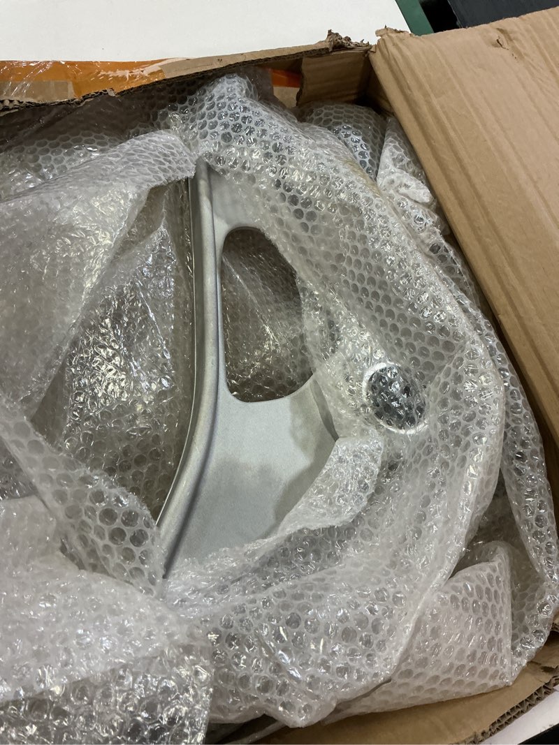 Condition photo showing Good Condition for newyall front lower left and right suspension control arms with ball joint for nissan altima sedan 2013-2018 maxima sedan 2016-2021