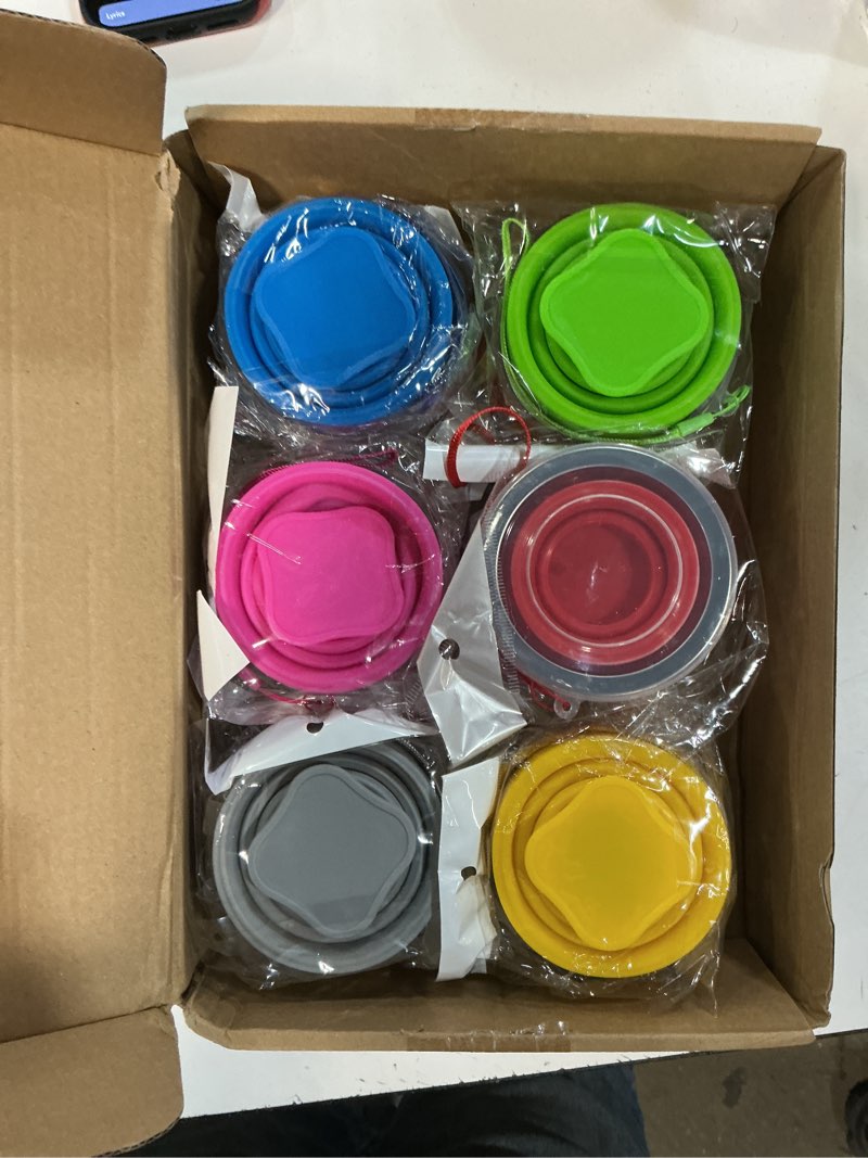 Condition photo showing Good Condition for 12 pcs silicone collapsible cup 7.04 oz folding camping travel collapsible coffee cup portable reusable expandable drinking with lids for outdoor hiking multi colors