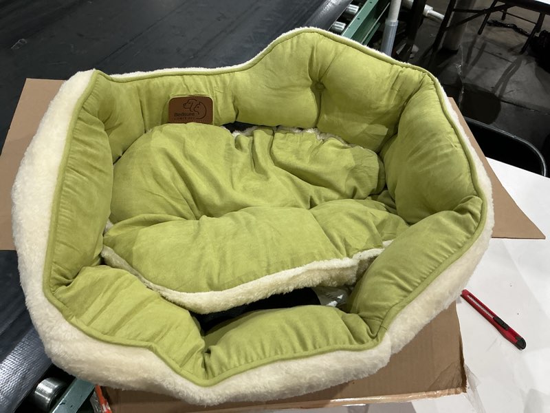 Condition photo showing Good Condition for bedsure dog beds for small dogs - round cat beds for indoor cats, washable pet bed for puppy and kitten with slip-resistant bottom, 20 inches, green 20"l x 19"w x 6"th aspen sprout