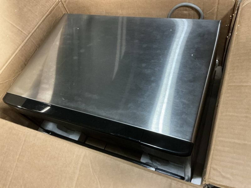 Condition photo showing Good Condition for GE GCST11X1WSS 21 Inch Wide 1.1 Cu. Ft. 950 Watt Countertop Microwave with Touch Controls