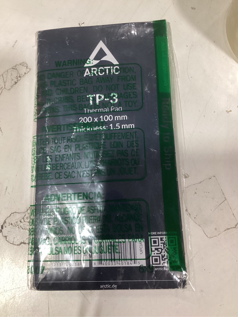 Condition photo showing New/Like New for arctic tp-3: premium performance thermal pad, 200 x 100 x 1.5 mm (stackable to 2.0 mm without performance loss), 2 pieces - high performance, particularly soft, ideal gap filler, bridging gaps 200 x 100 x 1,5 mm (2 pieces)