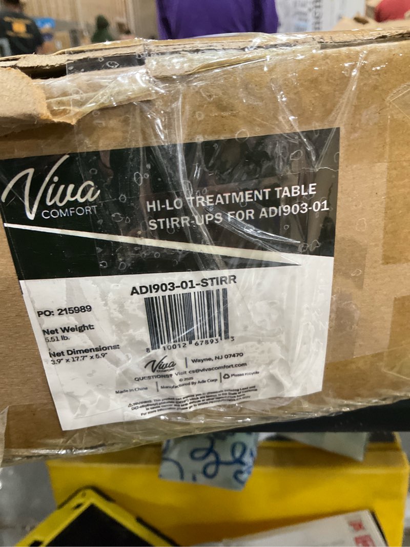 Condition photo showing Good Condition for Hi-lo treatment table