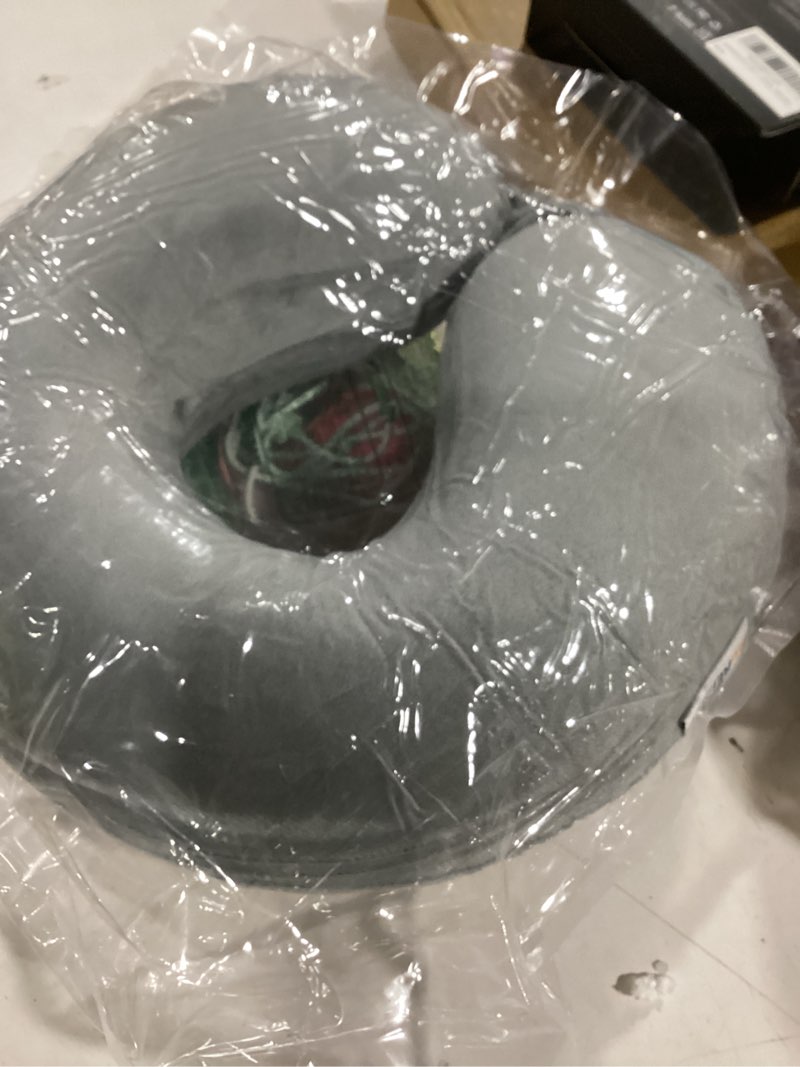 Condition photo showing Good Condition for SAIREIDER Travel Pillow 100% Pure Memory Foam Travel Neck Pillow, Airplane Pillow for Traveling?Car?Home?Office?Washable Cover?Black?