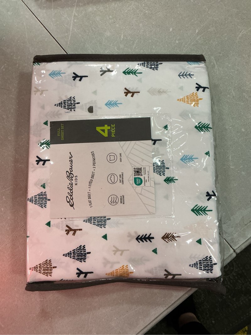 Condition photo showing New/Like New for eddie bauer kids - full sheet set, ultra-soft microfiber bedding with fully elastic fitted sheet, kids bed set with pillowcases, easy care bedding (dreamland)