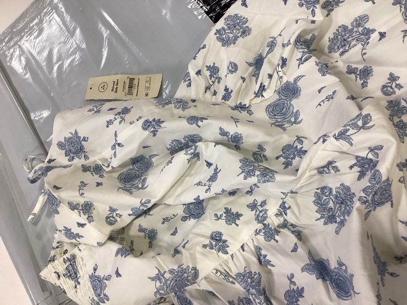Condition photo showing Good Condition for no boundaries side shirred corset dress size m