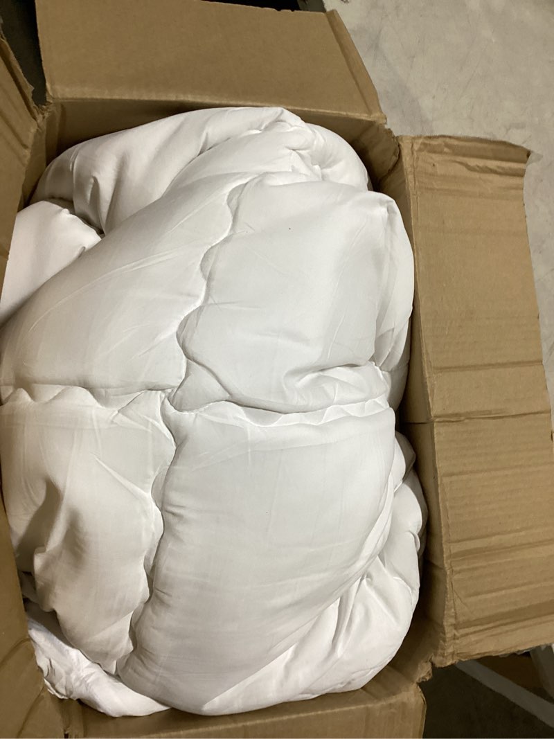 Condition photo showing As Is for DUMOS Dual Layer Mattress Topper Full Size, 2 Inch Gel Memory Foam + 1 Inch Soft Pillow Top Mattress Pad Cover for Back Pain, Breathable & Cooling Pad with Elastic Deep Pocket 2 Inch Blue Foam + 1 Inch Pillow Top Full