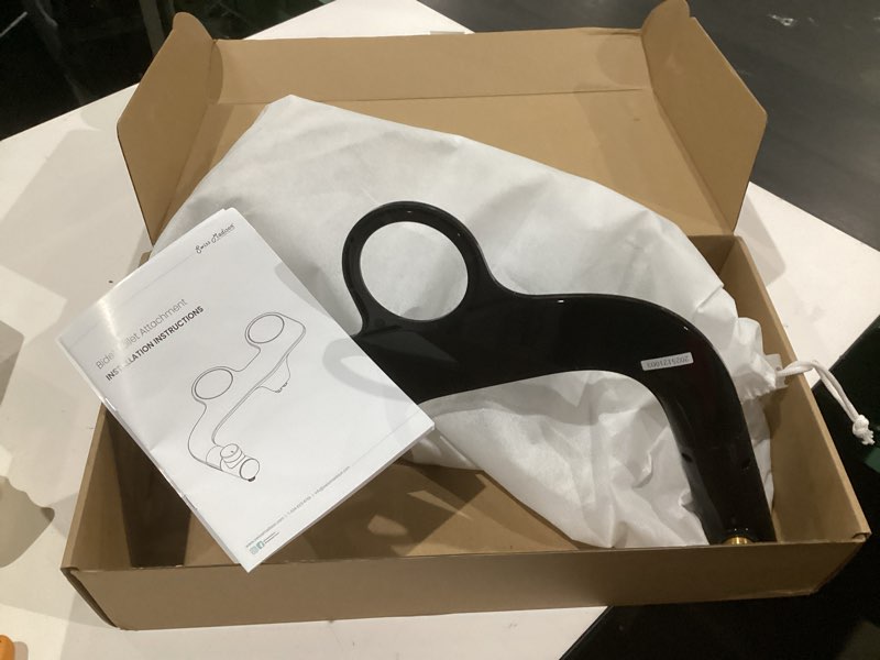 Condition photo showing As Is for mechanical bidet toilet seat non-electric ultra-thin attachment dual nozzle