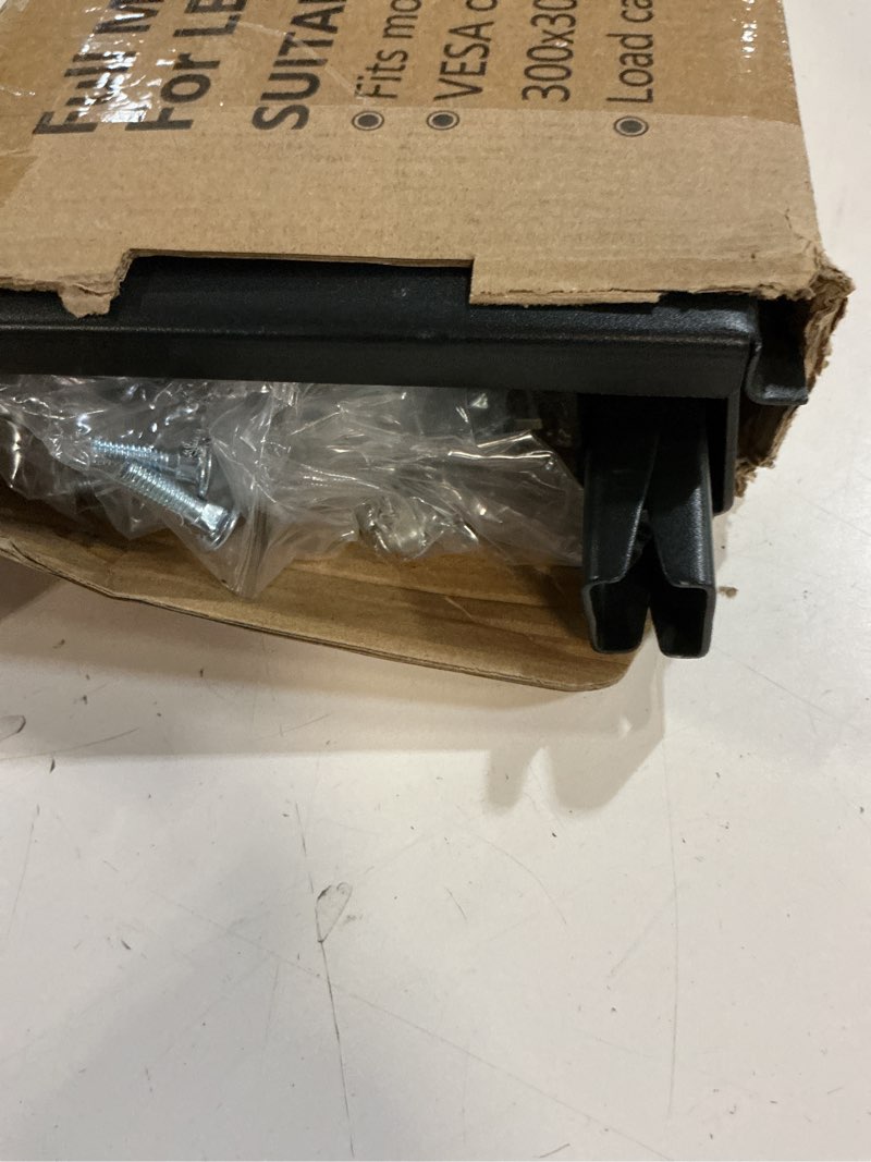 Condition photo showing Good Condition for low height mobile tv stand, low tv stand with wheel for 26-65 inch tv, hight adjustable, 36° -68° adjustable viewing angle,max 50kg, vesa 600×500, confidence monitor stand