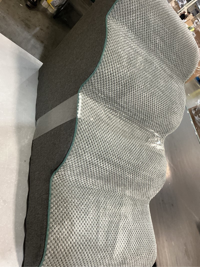 Condition photo showing Good Condition for gardner pet 4-step dog stairs for small dogs 18.5" h, curved 4-step pet stairs, dog steps for high bed (18-20 in), couch with durable non-slip waterproof fabric cover and certipur-us certified foam grey 4 28"d x 15.7"w x 18.5"h