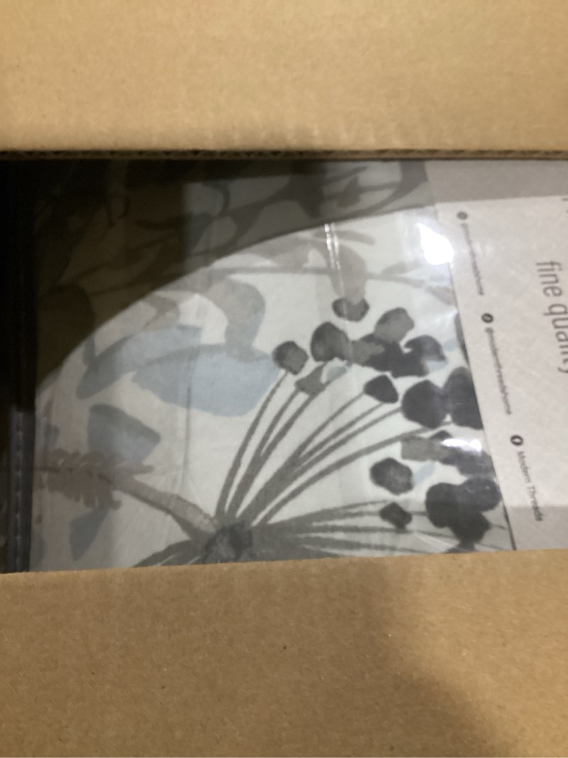 Condition photo showing Good Condition for modern threads 5-piece printed comforter set, giverny king in white grey blue – soft comforter, 2 pillow shams, and 2 decorative pillows white/grey/blue king
