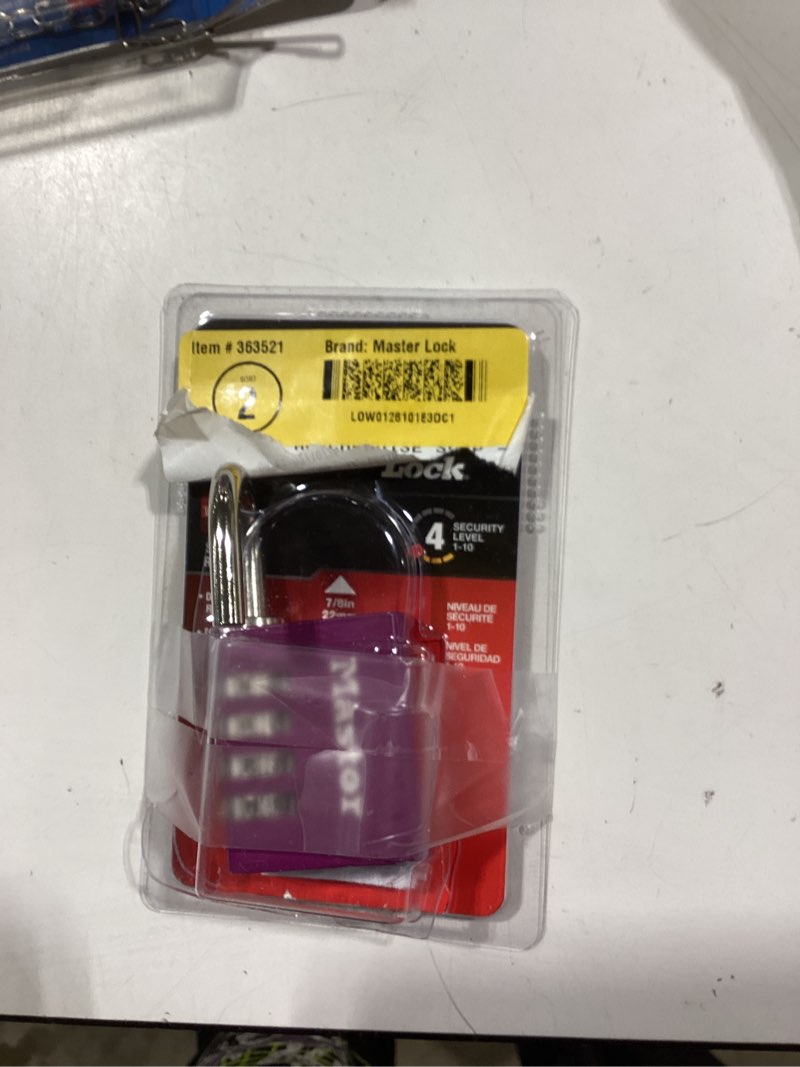 Condition photo showing Good Condition for Master Lock Resettable Combination Padlock, 1-9/16-in Wide x 7/8-in Shackle