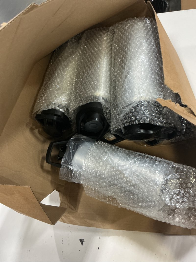 Condition photo showing Good Condition for chengu water bottle bulk 20 oz aluminum reusable bottles lightweight snap lid water cups easy carry leak proof travel tumbler for gym sports camping hiking fishing silver 10