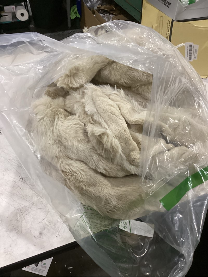 Condition photo showing Good Condition for cozy bliss faux fur throw blanket for couch, fuzzy soft plush thick bubble blanket for sofa bedroom living room, 50 * 60 inches beige beige throw(50" x 60")