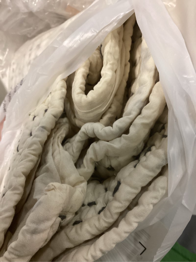 Condition photo showing Good Condition for organic cotton hand stitched quilted sham set, standard, undyed