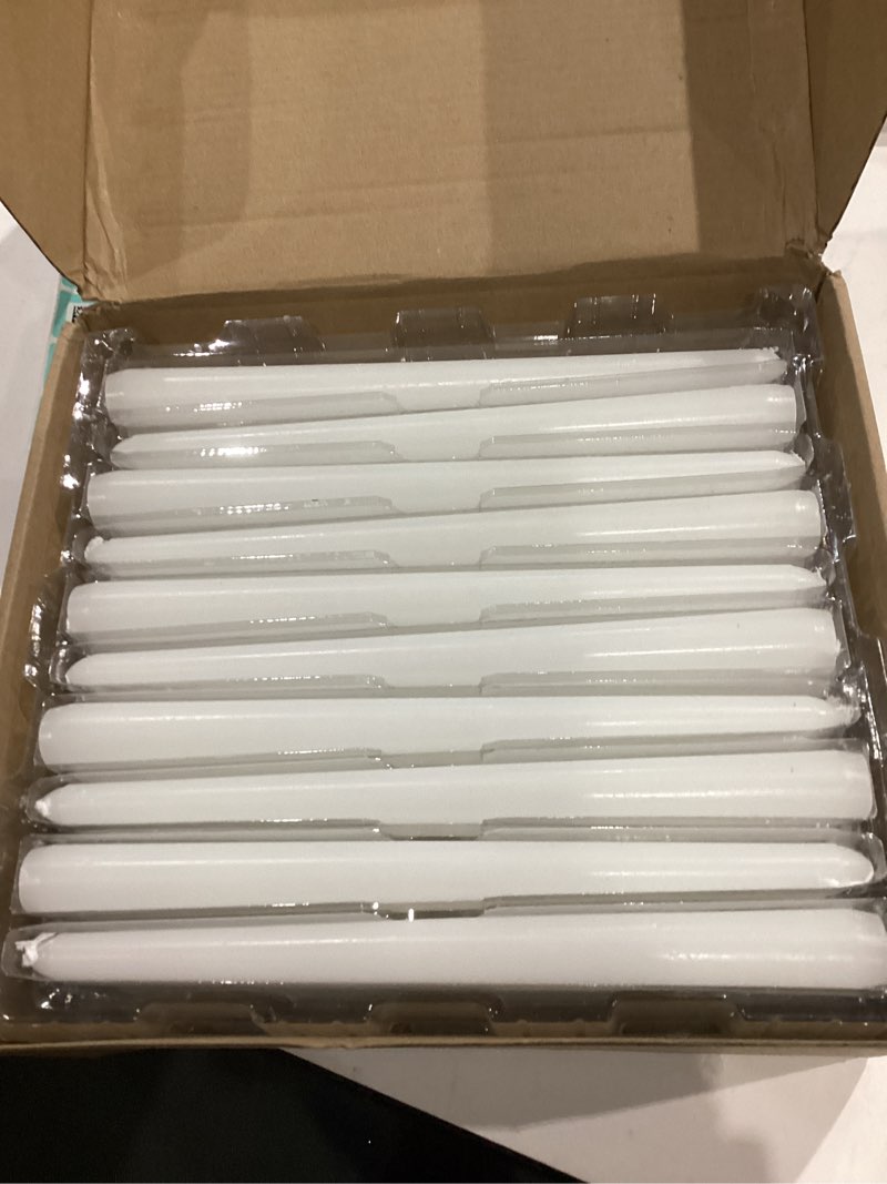 Condition photo showing Good Condition for 50 Pack White Taper Candles - 10 Inch Classic Unscented Dinner Candles, Dripless Pure White Paraffin Wax with Cotton Wicks, 8-Hour Burn Time for Wedding, Christmas & Formal Dining Decor 10"50pcs-White