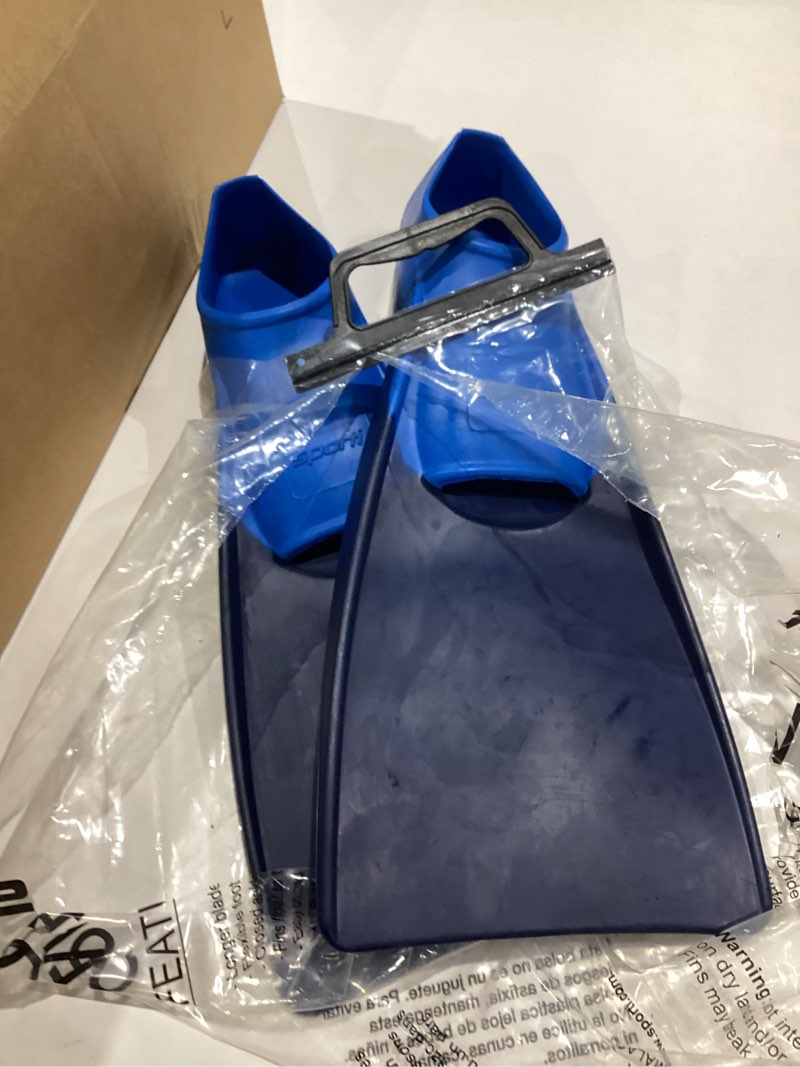 Condition photo showing Good Condition for sporti adult-kids swim fins for pool lap swimming - long floating fins for swimming & snorkeling - swim flippers for training m 7-8 / w 8-9 navy-blue