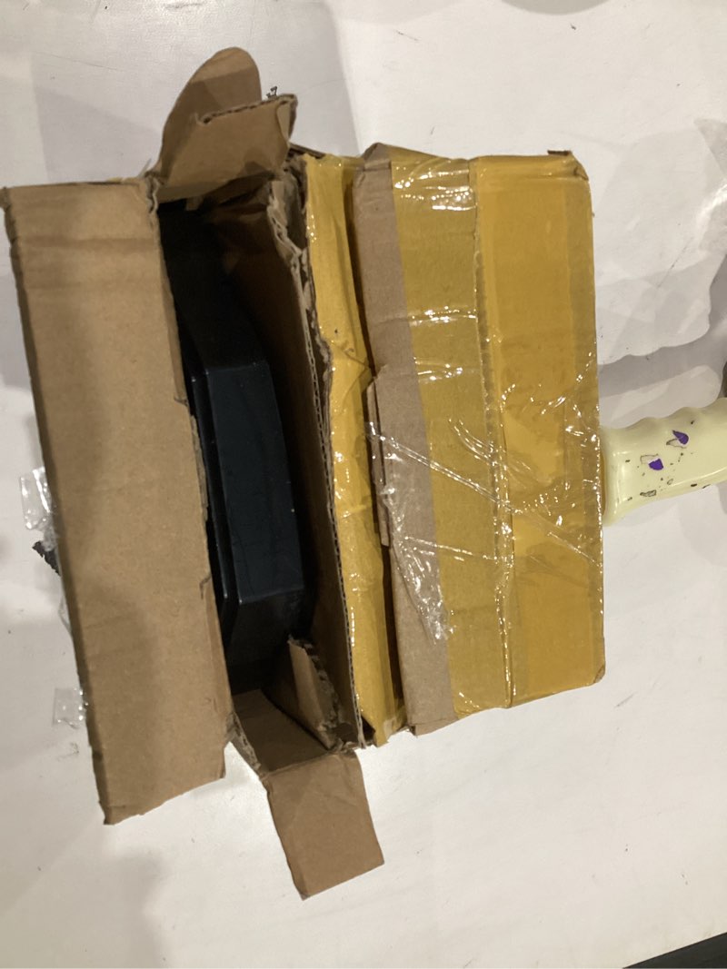 Condition photo showing Good Condition for 4Pcs Siding Mounting Block, Sturdy Siding Light Mounting Block Easy to Install Exterior Light Mounting Block for 1/2-inch Double-Layer and 4-inch-high Wainscoting Black 4pcs 4pcs