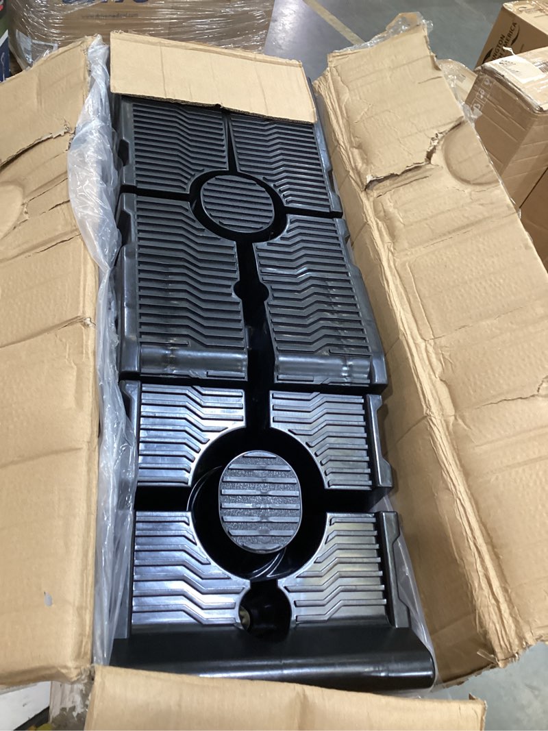Condition photo showing Good Condition for 2-pack car ramps - heavy-duty car lifts for home garage or shop - 16,000lb gvw capacity, 8,000lb load capacity per pair - suv, agricultural vehicle, or pickup truck ramp