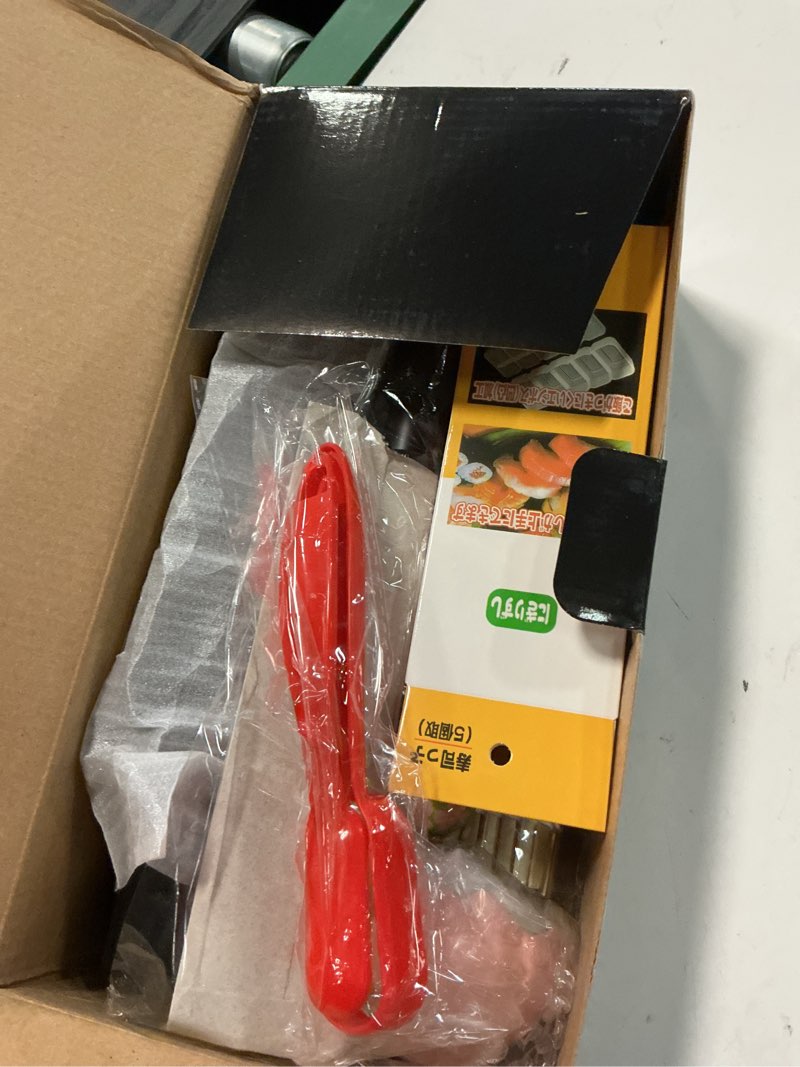 Condition photo showing Good Condition for deluxe sushi making kit 25-in-1 bazooka roller set, bamboo mat,knife,sauce tray,japanese sashimi sushi bamboo serving geta plate,and more - perfect for beginners
