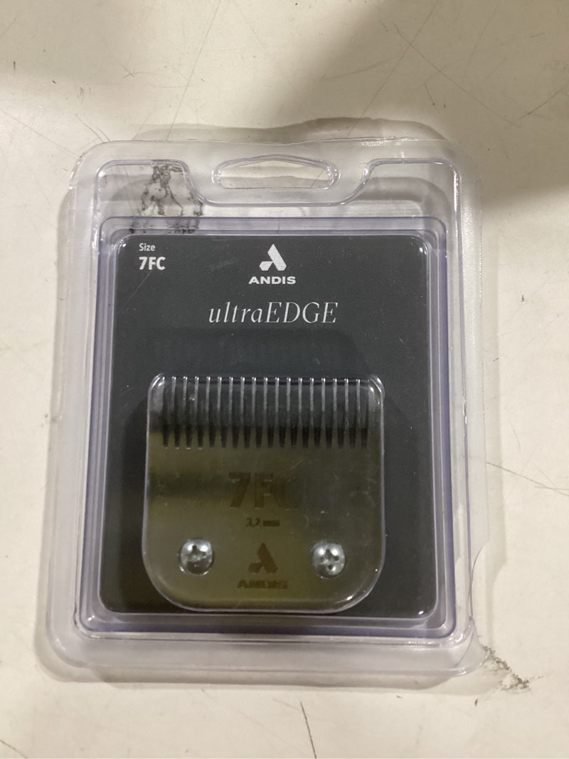 Condition photo showing New/Like New for Andis 72600 UltraEdge Detachable Carbon-Infused Steel Dog Clipper Blade, Size-7FC, 1/8-Inch Cut Length (B09XWF4HN9)