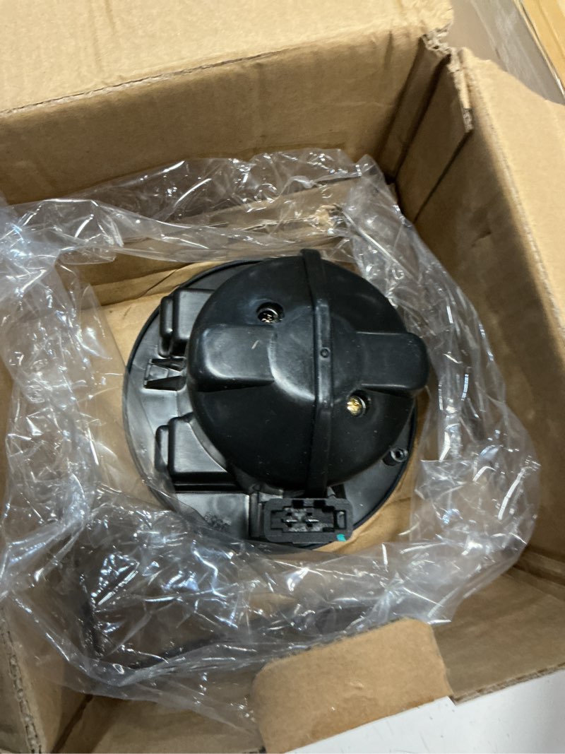 Condition photo showing As Is for cciyu ac blower motor compatible with volvo 2011-2016 s60 /2007-2016 s80 /2008-2010 v70 /2010 2011 2012 2013 2014 2015 16 xc60 front hvac heater replacement blower assembly 700254, 75032,pm4100,pm4034