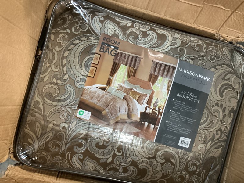Condition photo showing Good Condition for madison park essentials brystol 24 piece room in a bag faux silk comforter jacquard paisley design matching curtains down alternative hypoallergenic all season bedding-set, king (104 in x 92 in), blue