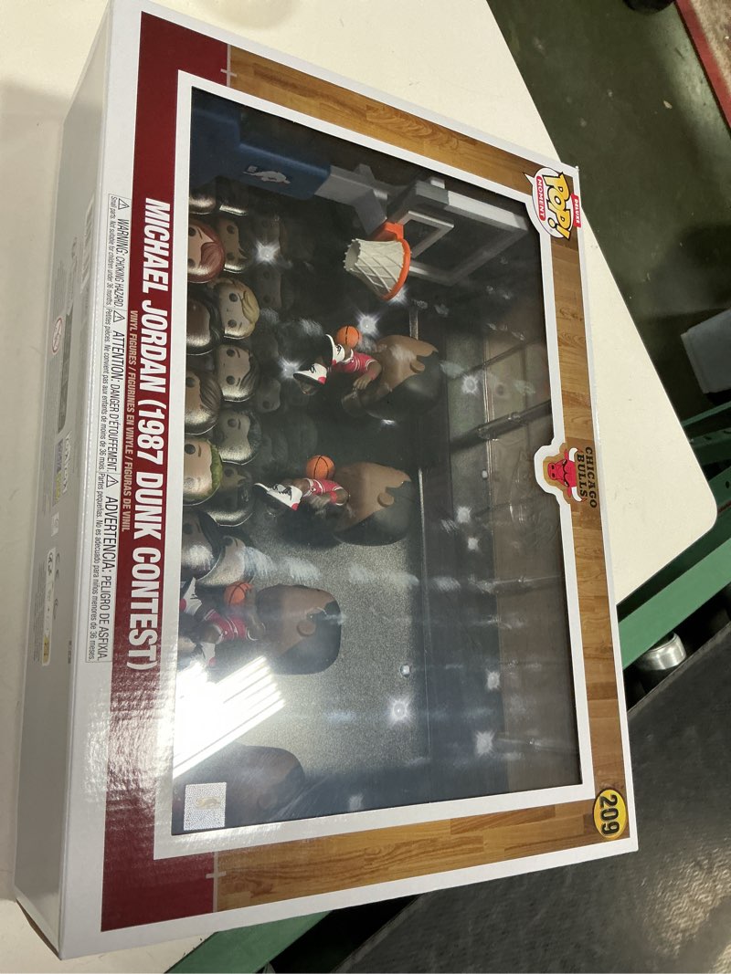 Condition photo showing New/Like New for Funko Pop! Moments Deluxe: Chicago Bulls - Michael Jordan - 1987 Dunk Contest - Collectable Vinyl Figure - Gift Idea - Official Merchandise - Toys for Kids & Adults - Sports Fans