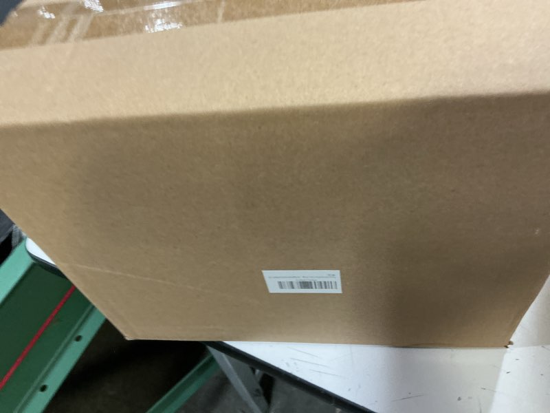 Condition photo showing New/Like New for snackle box container 8-section,clear divided tray w/secure lid & handle,perfect organizer for fruits, veggies, candy & charcuterie,dishwasher safe,ideal for travel, parties & picnics!(1)